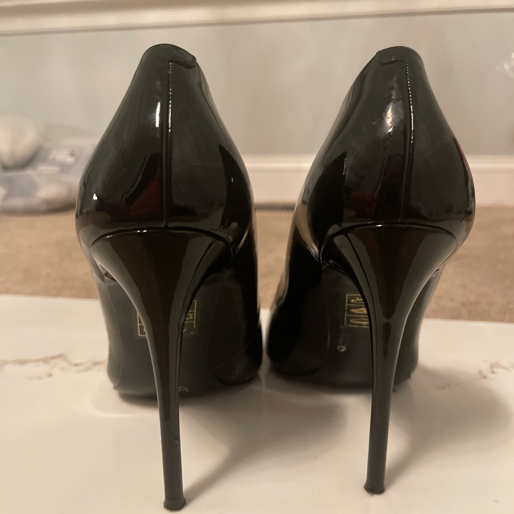 Aldo black pumps